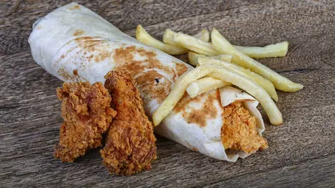 Pollo crujiente empanado con Holly Powder para restaurantes.