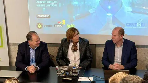 Un momento de la jornada 'MCP - Model Context Protocol: Conectando agentes de IA con el mundo real' en el CEEIC. (CEEIC)