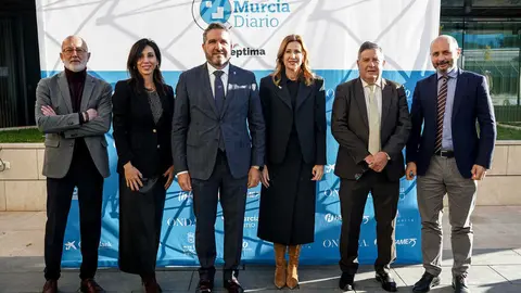 Imagen del photocall previo al evento. (Ra&uacute;l Alc&aacute;ntara)