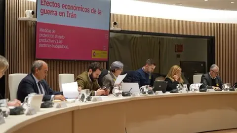Imagen de la reuni&oacute;n. (CEPES)