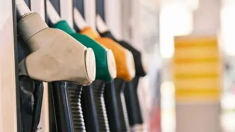 Gasolinera. (Imagen de Engin Akyurt en Pixabay)