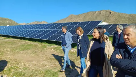La consejera Sara Rubira, durante su visita a la Comunidad de Regante Miraflores, en Jumilla.&nbsp;(CARM)