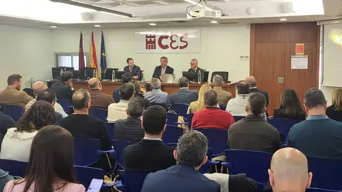 Clausura la &lsquo;Jornada Informativa de los Certificados de Ahorro Energ&eacute;tico (CAEs). C&oacute;mo rentabilizar el gasto municipal en eficiencia energ&eacute;tica&rsquo;. (CARM)