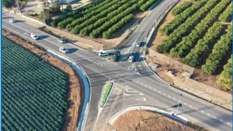 Intersecci&oacute;n de la RM-F35&nbsp;donde se va a construir una glorieta, en el camino de El Sif&oacute;n. (CARM)