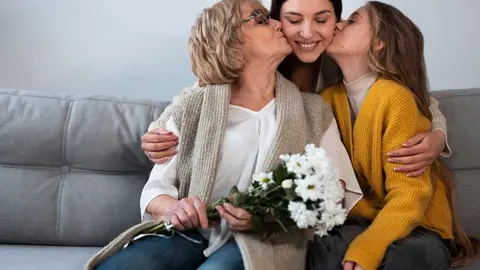&nbsp;&nbsp;Regalar flores en el D&iacute;a de la Madre: c&oacute;mo elegir el ramo perfecto