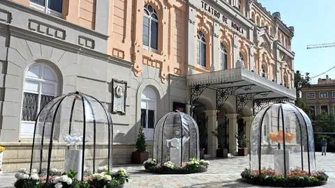 C&aacute;psulas, de la artista Mar Buend&iacute;a, se alza con el primer premio del concurso de Jardines de Primavera del Ayuntamiento de Murcia