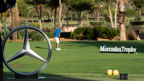 <p dir="auto">Mercedes-Benz presenta el MercedesTrophy 2026 en el Club de Golf Altorreal de Murcia</p>
