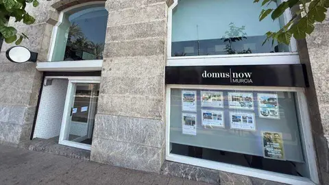 Fachada de Domus Now en Murcia.(Domus RS)