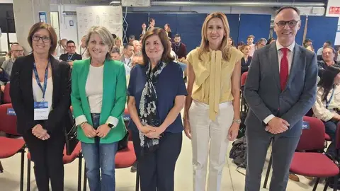 Imagen de familia durante la inauguraci&oacute;n del LifeTech Summit 2026. (CARM)