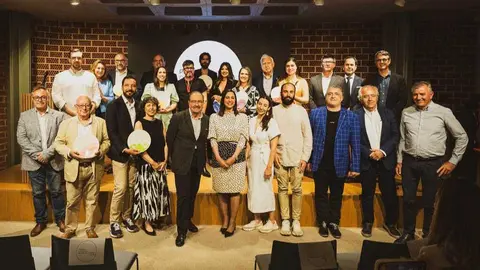Imagen de familia con los ganadores de los I Premios Originales Regi&oacute;n de Murcia. (Casa Jaleos)
