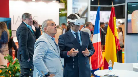 Experiencia de realidad virtual de Larimar City & Resort en SIMA 2026 en Madrid. (Agencia Weekend)