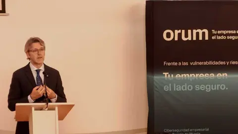 El consejero Luis Alberto Mar&iacute;n en un momento de su intervenci&oacute;n en la jornada de presentaci&oacute;n del proyecto ORUM. (CARM)