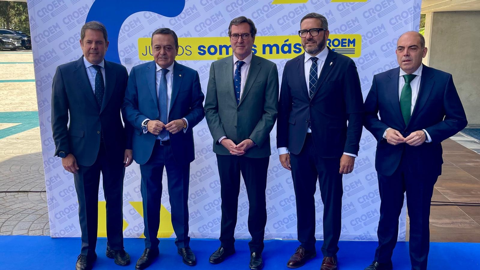Gerardo Cuerva, presidente de Cepyme; José María Albarracín, hasta ahora presidente de CROEM; Antonio Garamendi, presidente de CEOE; Miguel López Abad, recién nombrado presidente de CROEM; y Lorenzo Amor, presidente de ATA; durante la 46ª Asamblea General de la patronal murciana.