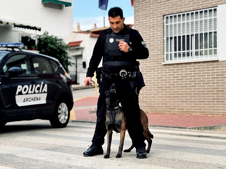 Unidad canina/Foto Ayto Archena