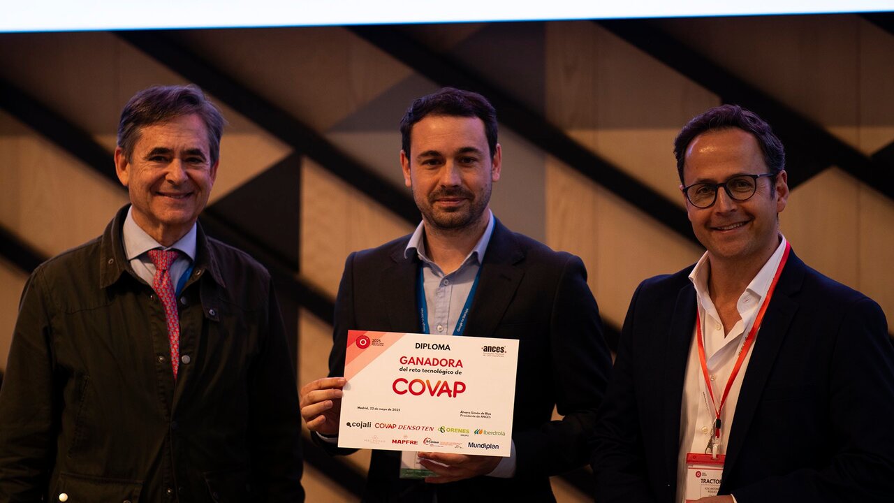 SmartWay recibe el diploma por ganar uno de los retos del ‘ANCES Open Innovation 2025’. (ANCES España/Twitter).