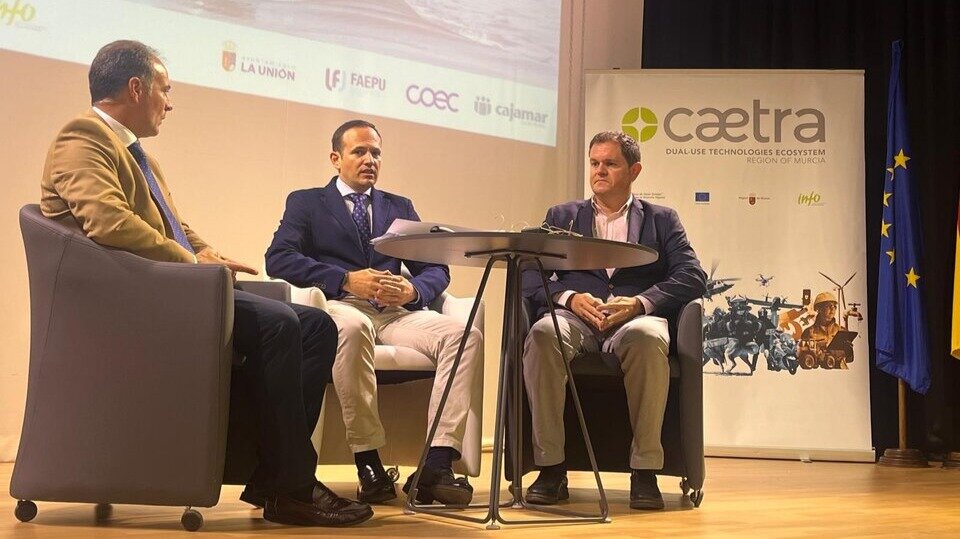 Un momento de la jornada sobre Tecnologías Duales en La Unión. (Ayuntamiento de La Unión)