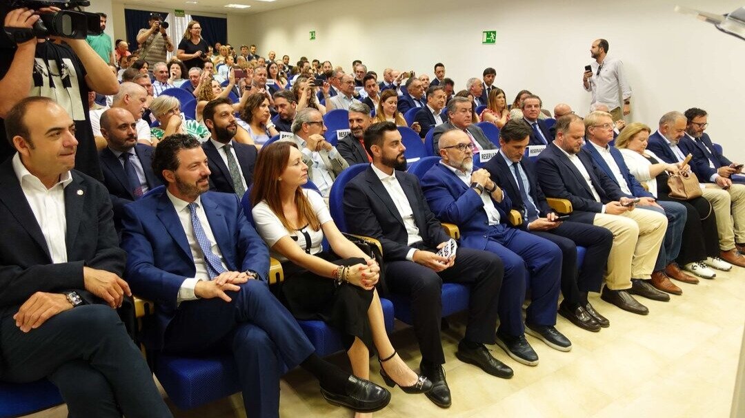 Asistentes a la 43ª Asamblea General de Ceclor. (Ceclor)