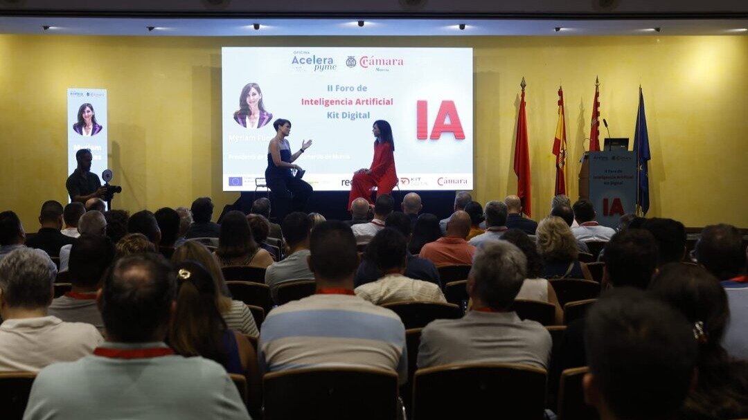Un momento del II Foro de Inteligencia Artificial. (Cámara de Comercio de Murcia)