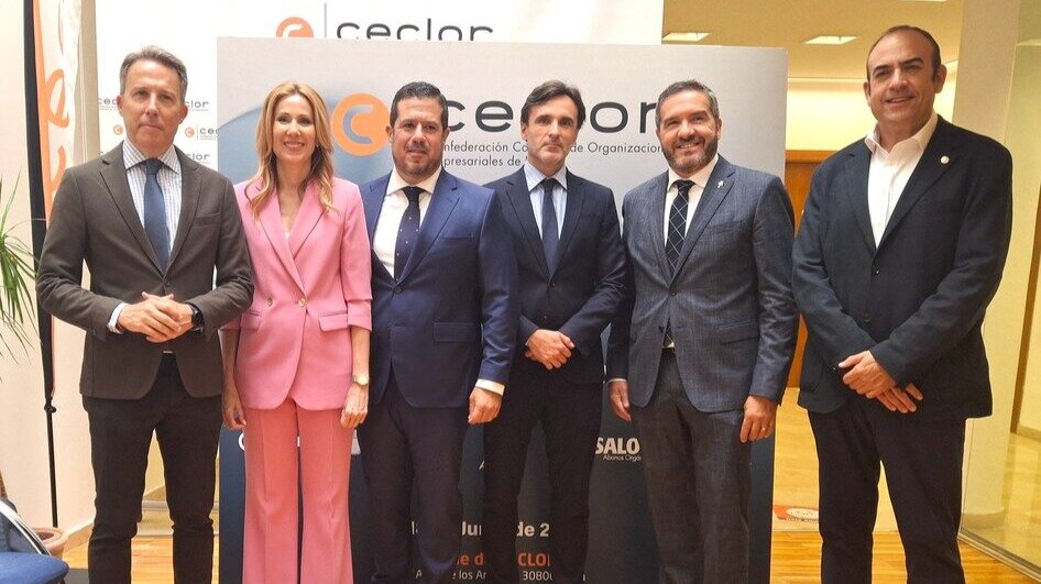 Imagen de familia en la 43ª Asamblea General de Ceclor. (Ceclor)