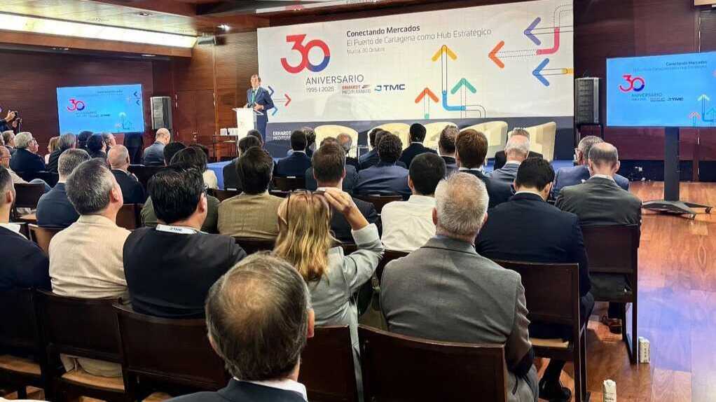 Intervención del presidente de la APC, Pedro Pablo Hernández, en la jornada ‘Conectando Mercados: El Puerto de Cartagena como Hub Estratégico’. (Puerto de Cartagena)