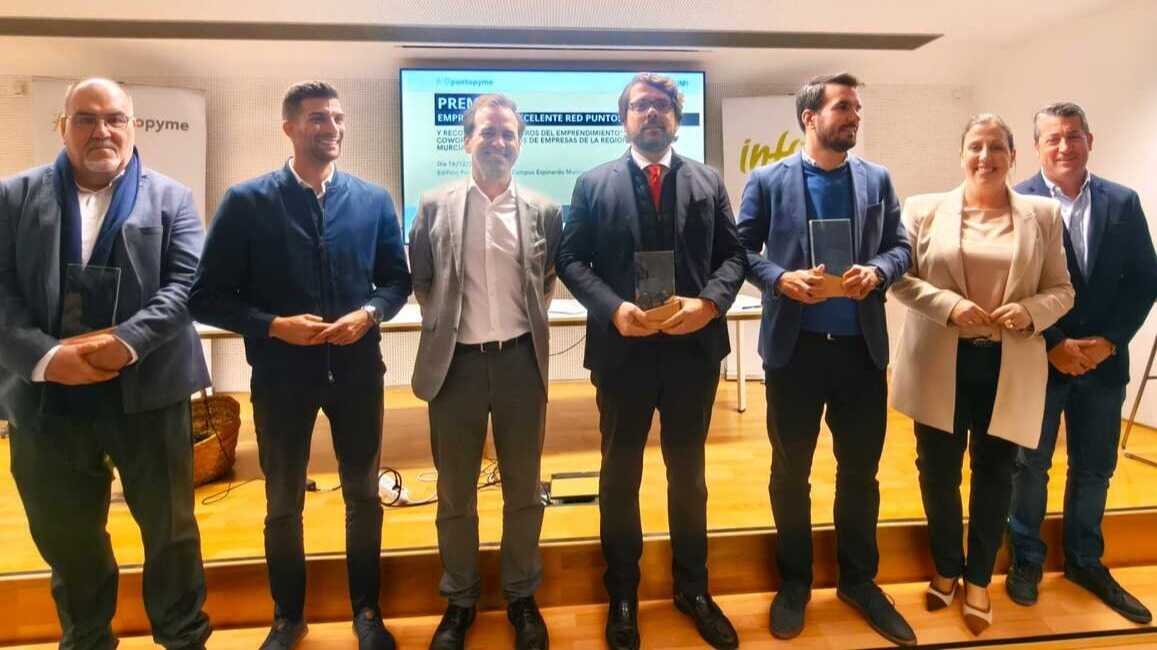 Ayuntamientos premiados con los 'Faros de Emprendimiento'. (CARM)