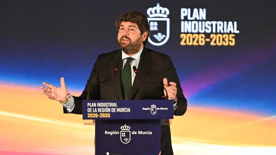 López Miras durante la presentación del Plan Industrial. (CARM)