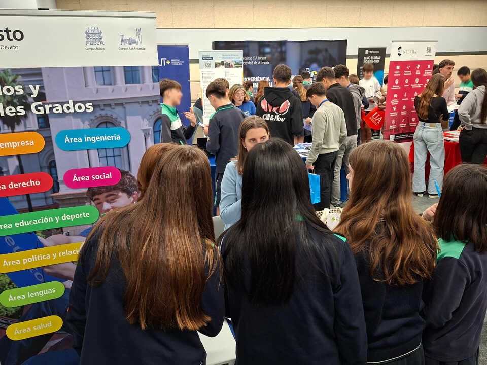 Más de 30 universidades se dan cita en la XIV Feria ELIS