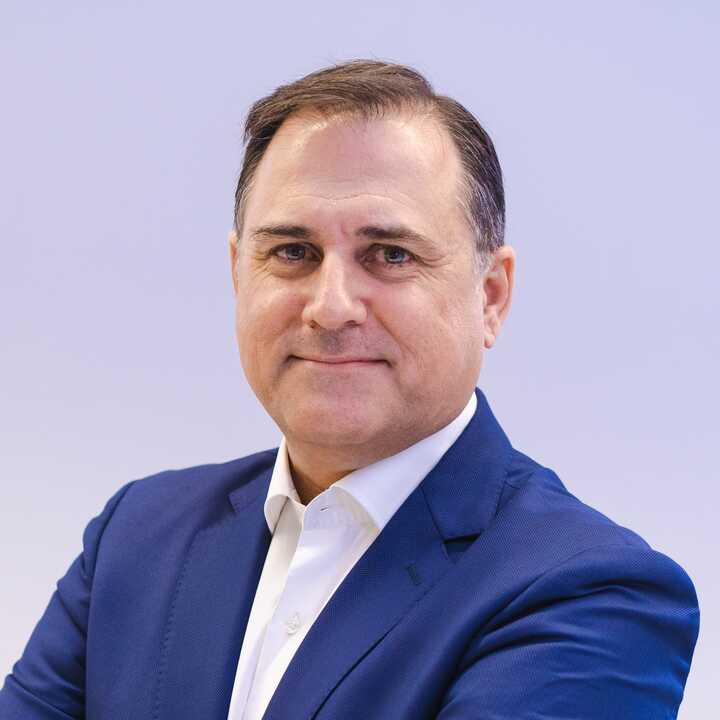 José Hernández, presidente de FRECOM