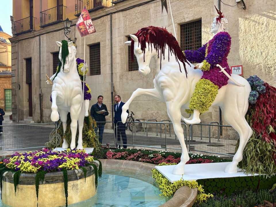 Visita del jurado a los Jardines de Primavera 