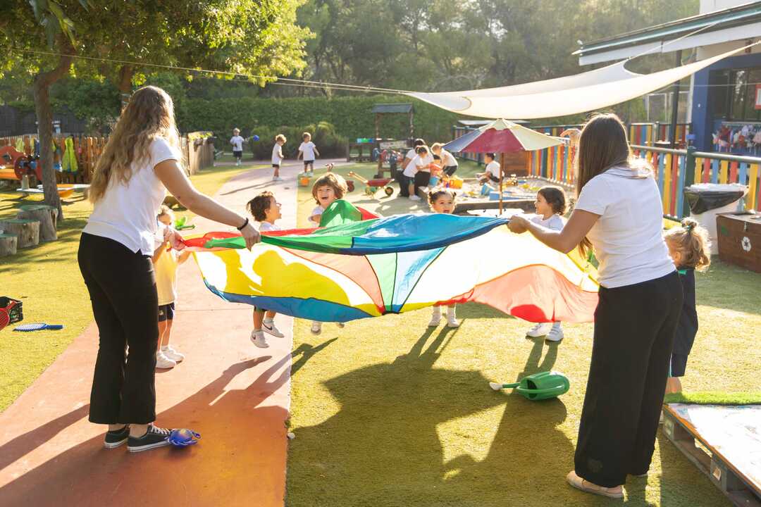 Actividades y talleres diseñados para hacer de este verano una experiencia inolvidable.