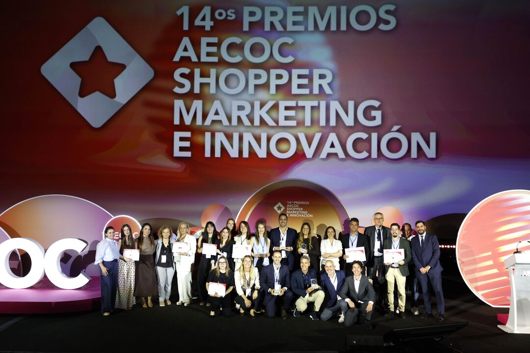 Foto de familia con todos los ganadores. (Agencia Weekend)